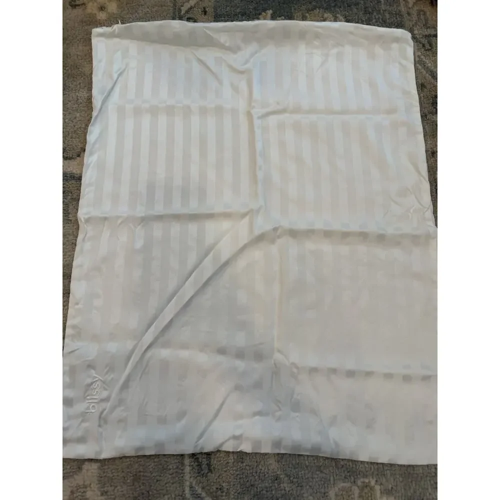Blissy 22 Momme White Stripe Standard Silk Pillowcase Zipper Closure NIB